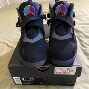 Aqua 8's Jordan's size 3 in Youth